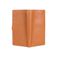 Load image into Gallery viewer, 486 Leather Passport Holder Wallet (Tan)

