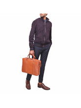 Load image into Gallery viewer, Carnaby 03 Men&#39;s Leather Bag (Tan)
